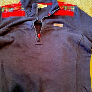 Vineyard vines sweatshirt plaid